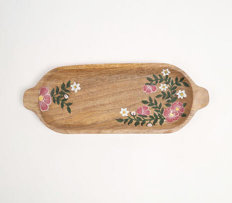 Elongated wood platter detail close-up