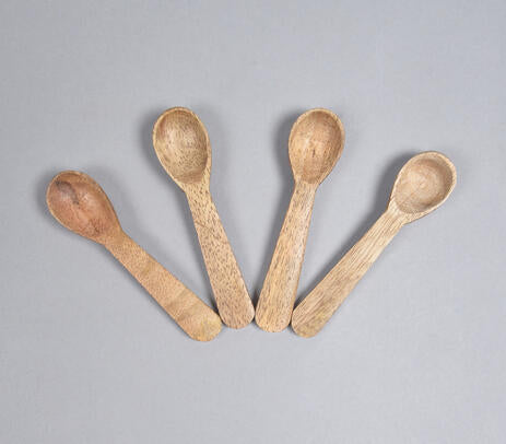 Wooden measuring spoons lifestyle shot