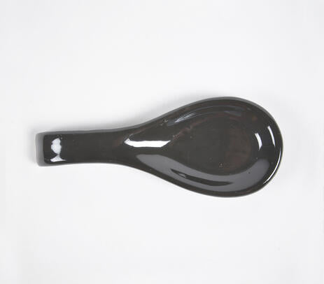 Ceramic spoon rest minimal pottery detail