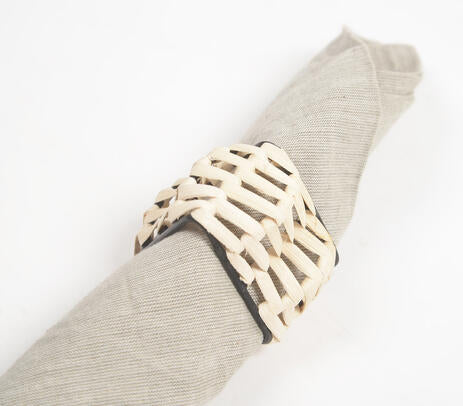 Triangular napkin rings full set view