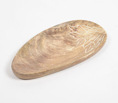 Abstract mango wood platter side view