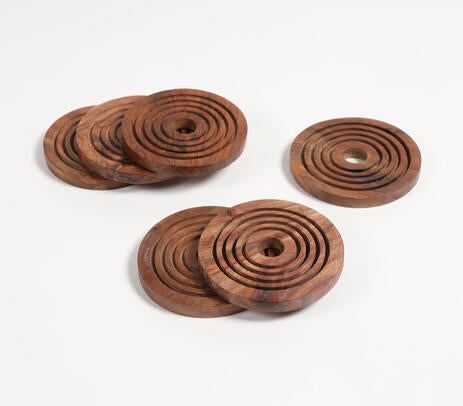 Round wooden coasters individual piece detail