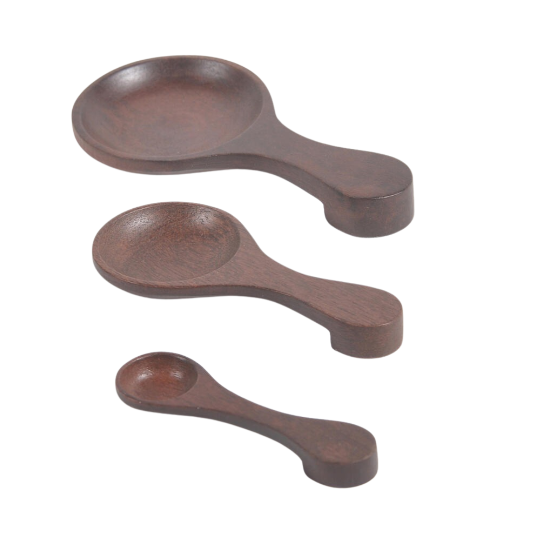 Classic measuring spoons full view