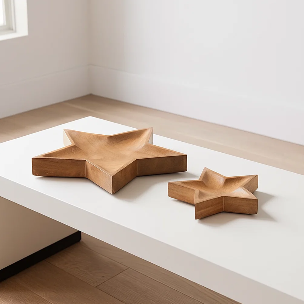 Star shaped trays wood detail