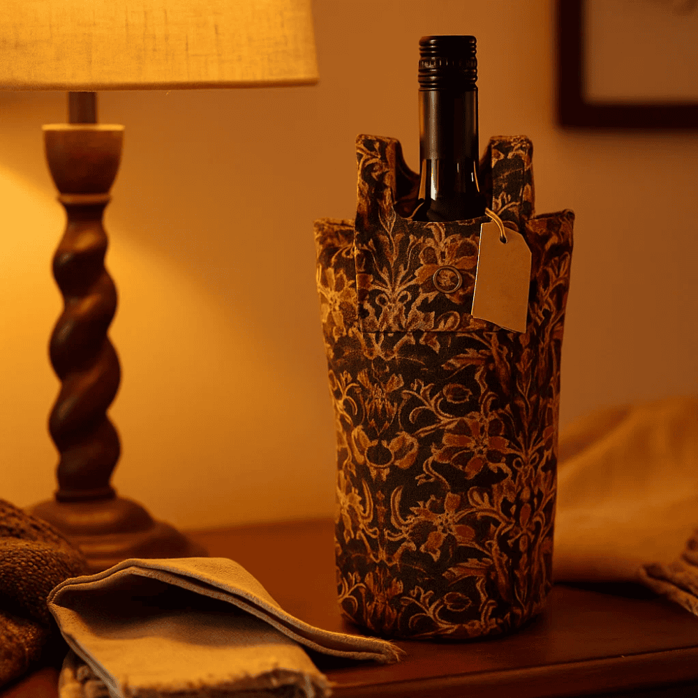 Floral jungle wine bag at an angle