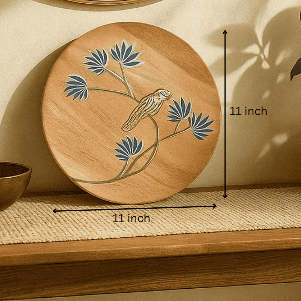 Bird wood plate large enamel finish detail