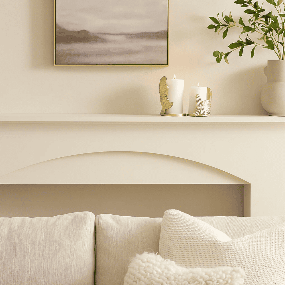 Abstract aluminium hurricane holders set of 2, close-up of matte finish