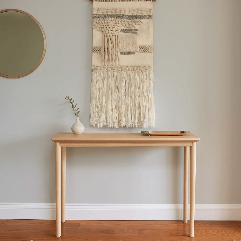 Woolen fringe wall hanging close-up of fringes
