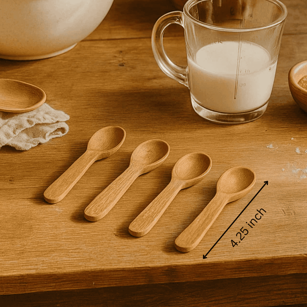 Wooden measuring spoons set view