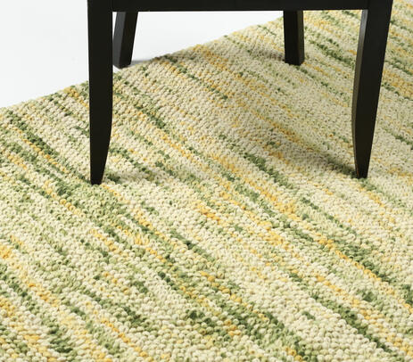Close-up of the rug's woven edge
