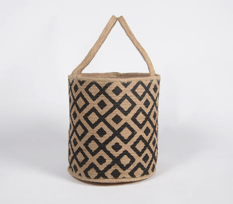 Diamond jute basket lifestyle shot
