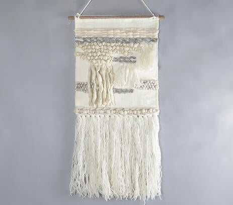 Woolen fringe wall hanging product photo