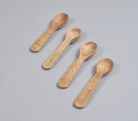 Wooden measuring spoons product photo