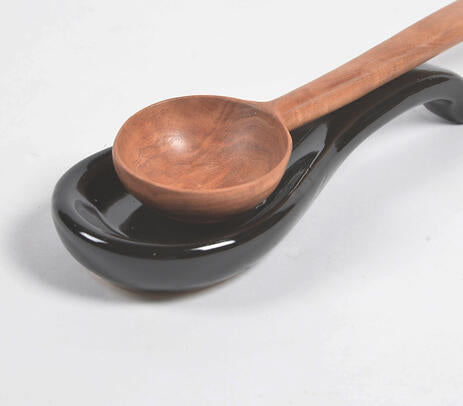 Ceramic spoon rest lifestyle shot