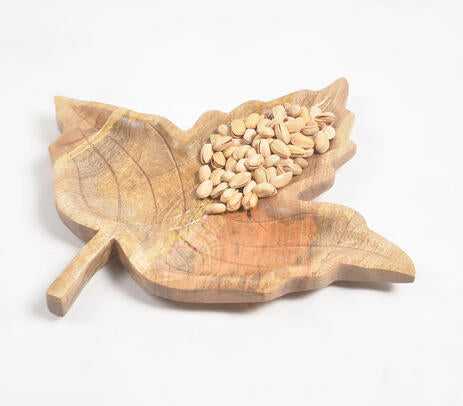 Maple leaf platter lifestyle shot