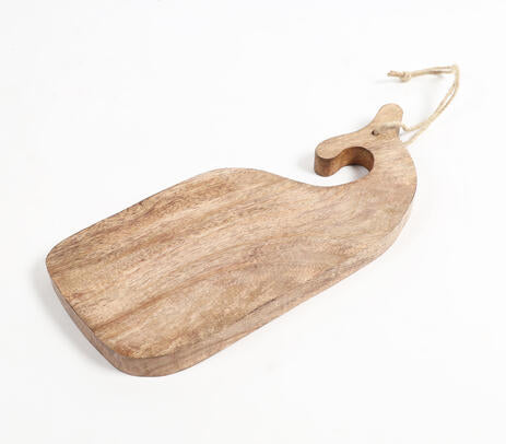 Mango wood chopping board with knife