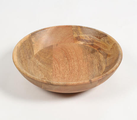 Mango wood salad bowl full view