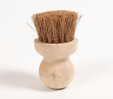 Handmade Coconut Fiber Pan Pot Brush – Eco-Friendly Natural Kitchen Scrubber for Pots & Pans