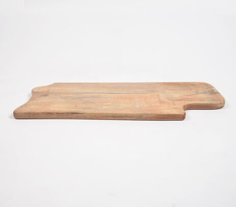 Water resistant chopping board with knife