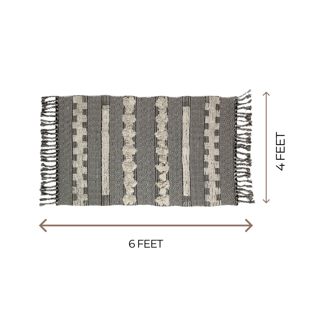 Tufted Handwoven Rug