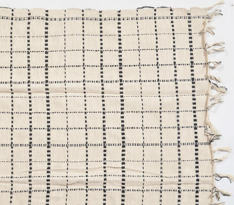 Neutral Checkered Cotton Throw with Tassels – Handwoven