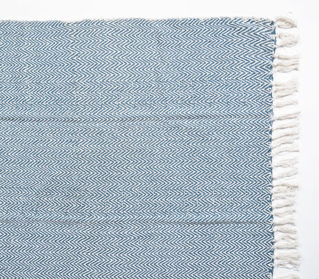 Yarn-Dyed Cotton Steel Blue Chevron Tasseled Throw
