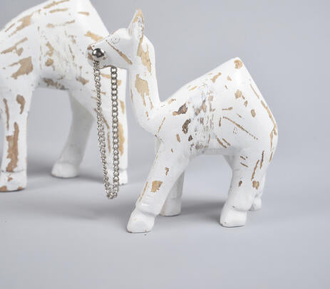Handcarved Wooden Camel Sculpture Set – Rustic Tabletop Decor