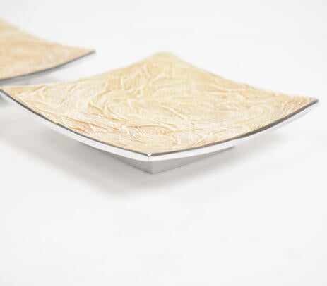 Textured Aluminium Pizza Slice Square Plate (Set of 2)