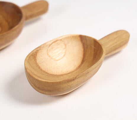 Hand Carved Teak Wood Classic Scooper (Set of 2,Small)
