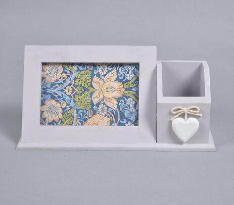 Heart-Charm Wooden Pen & Photo Desk Stand