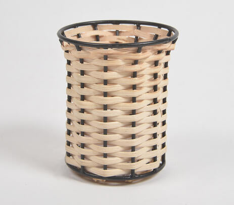 Handcrafted Cane &amp; Iron Pen Stand