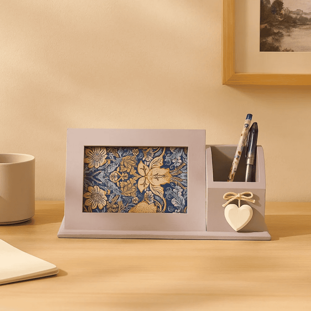 Handcarved Wooden Pen &amp; Photo Desk Stand – Rustic Organizer