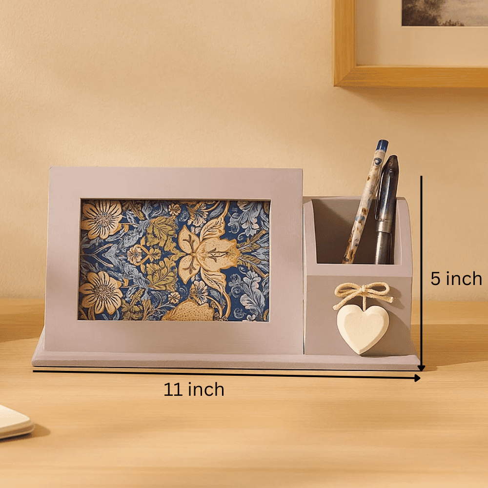 Handcarved Wooden Pen &amp; Photo Desk Stand – Rustic Organizer