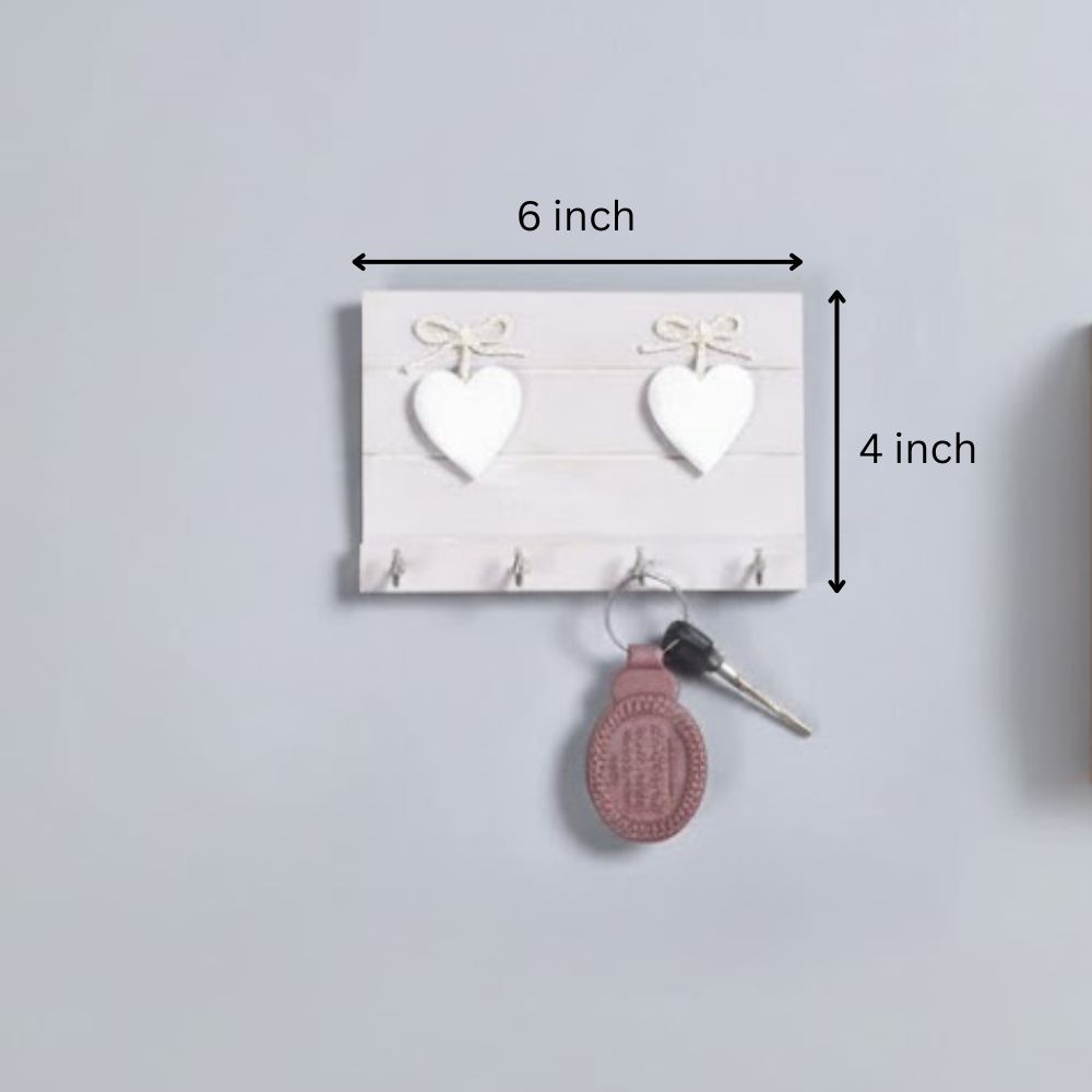 Distress Painted Wooden Ivory Heart 4‑Key Hanger