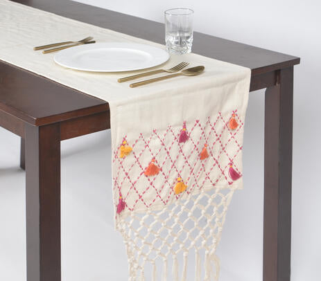 Handwoven Tassels & Net Design Cotton Table Runner