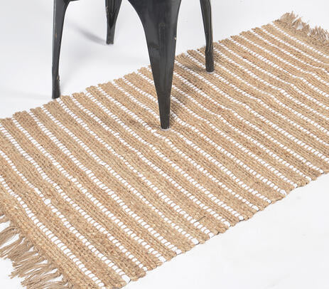 Handwoven Sandy Jute Striped & Fringed Rug