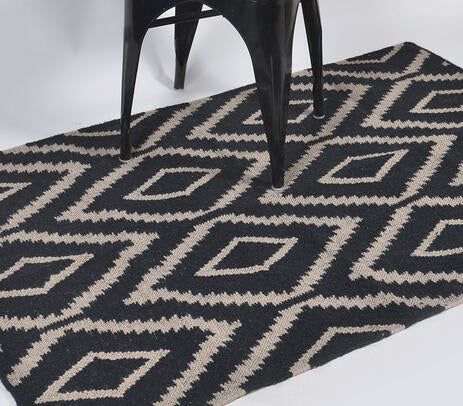 Handwoven Cotton & Jute Diamond Monochrome Rug