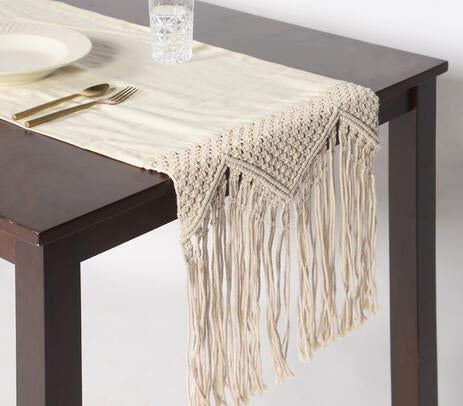 Border Macrame Fringed Table runner IB