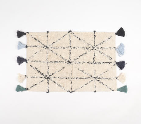 Tufted &amp; Tasseled Geometric Cotton Bath Mat – Handwoven