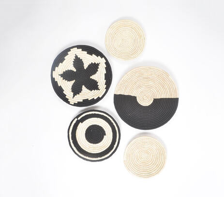 Handwoven Sabai Grass Monotone Wall Plates (set of 5)