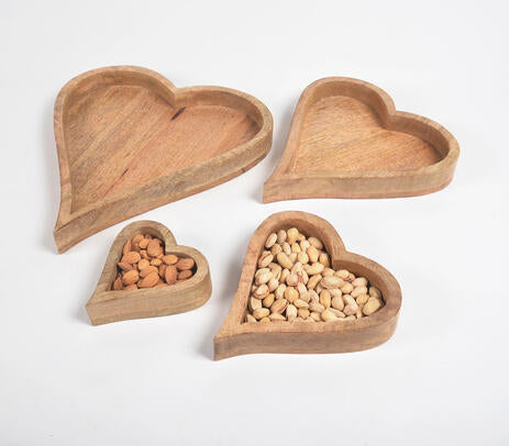 Heart-Shaped Mango Wood Trays – Nesting Set of 4